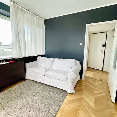 Apartment Super Silver 2xmetro Parking Wifi 300 Mb/s Nowy Netflix Hbo Appletv Filharmonia *
